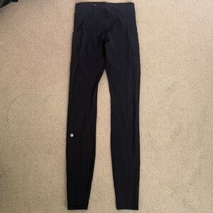 NWOT Lululemon Black athletic work out Leggings size 4 tall